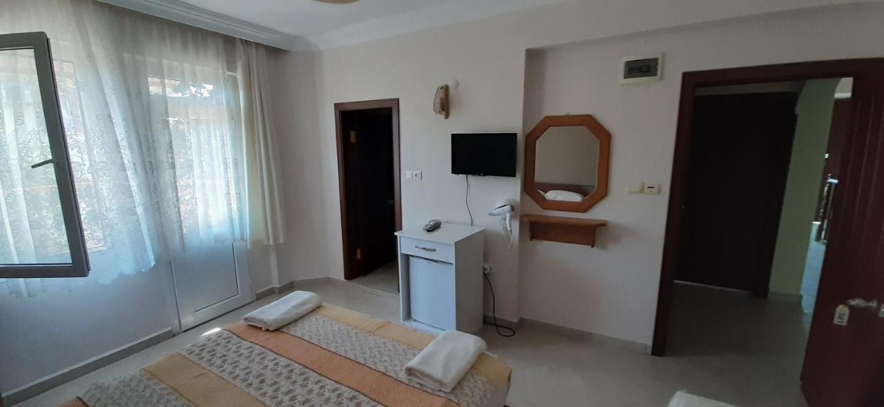 Everest Apart Hotel Ölüdeniz Esterno foto
