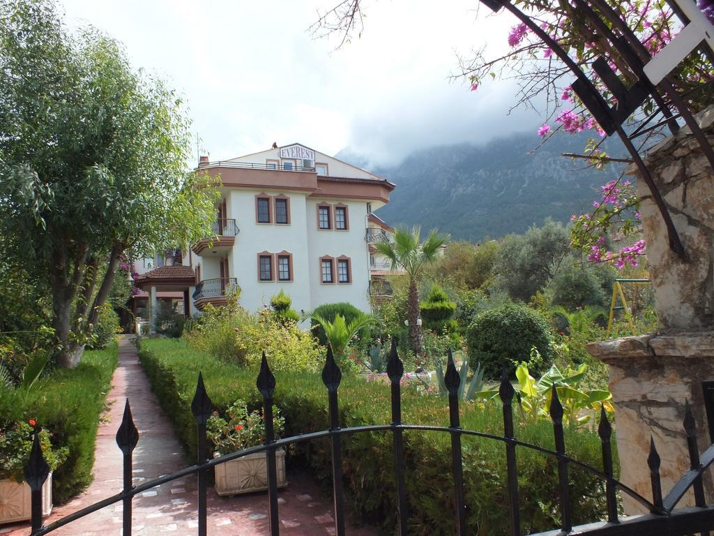 Everest Apart Hotel Ölüdeniz Esterno foto