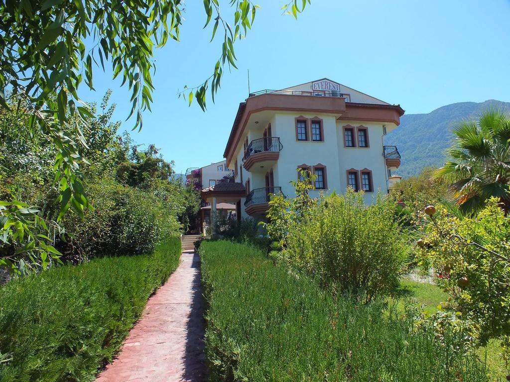 Everest Apart Hotel Ölüdeniz Esterno foto