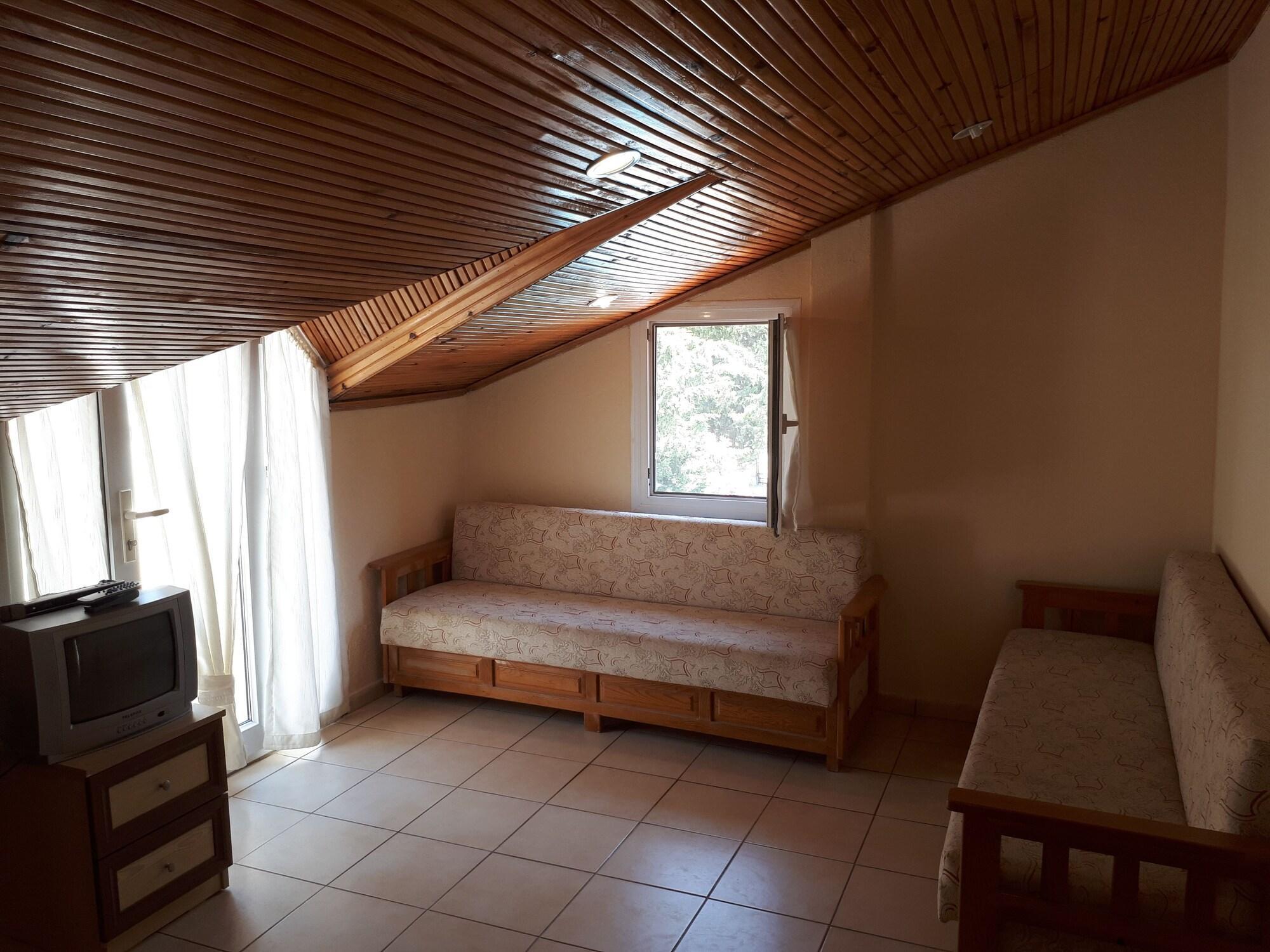 Everest Apart Hotel Ölüdeniz Esterno foto