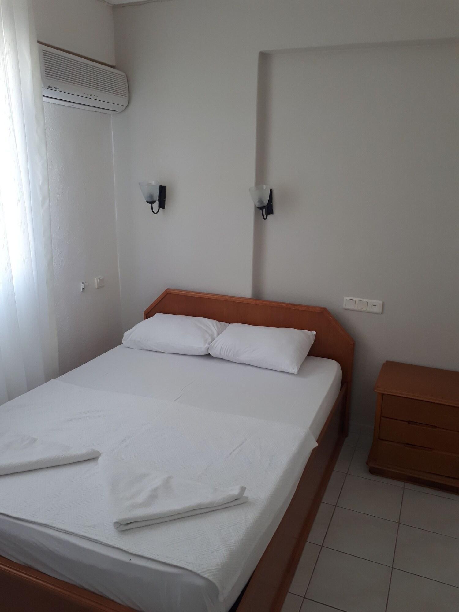 Everest Apart Hotel Ölüdeniz Esterno foto